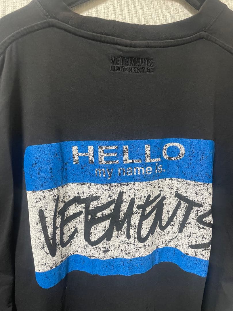 正規品　vetements Hello My Name is tシャツ