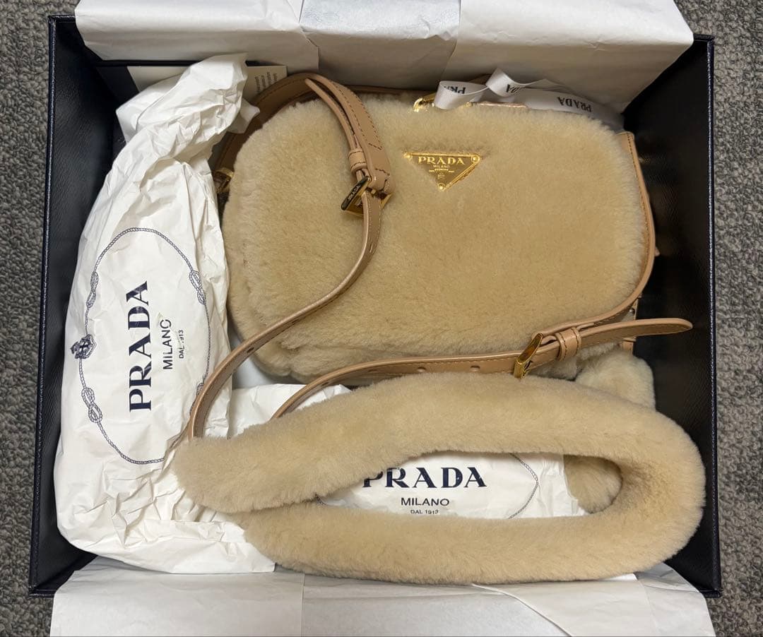 【美品】 プラダ PRADA バッグ レディース 1BH208
