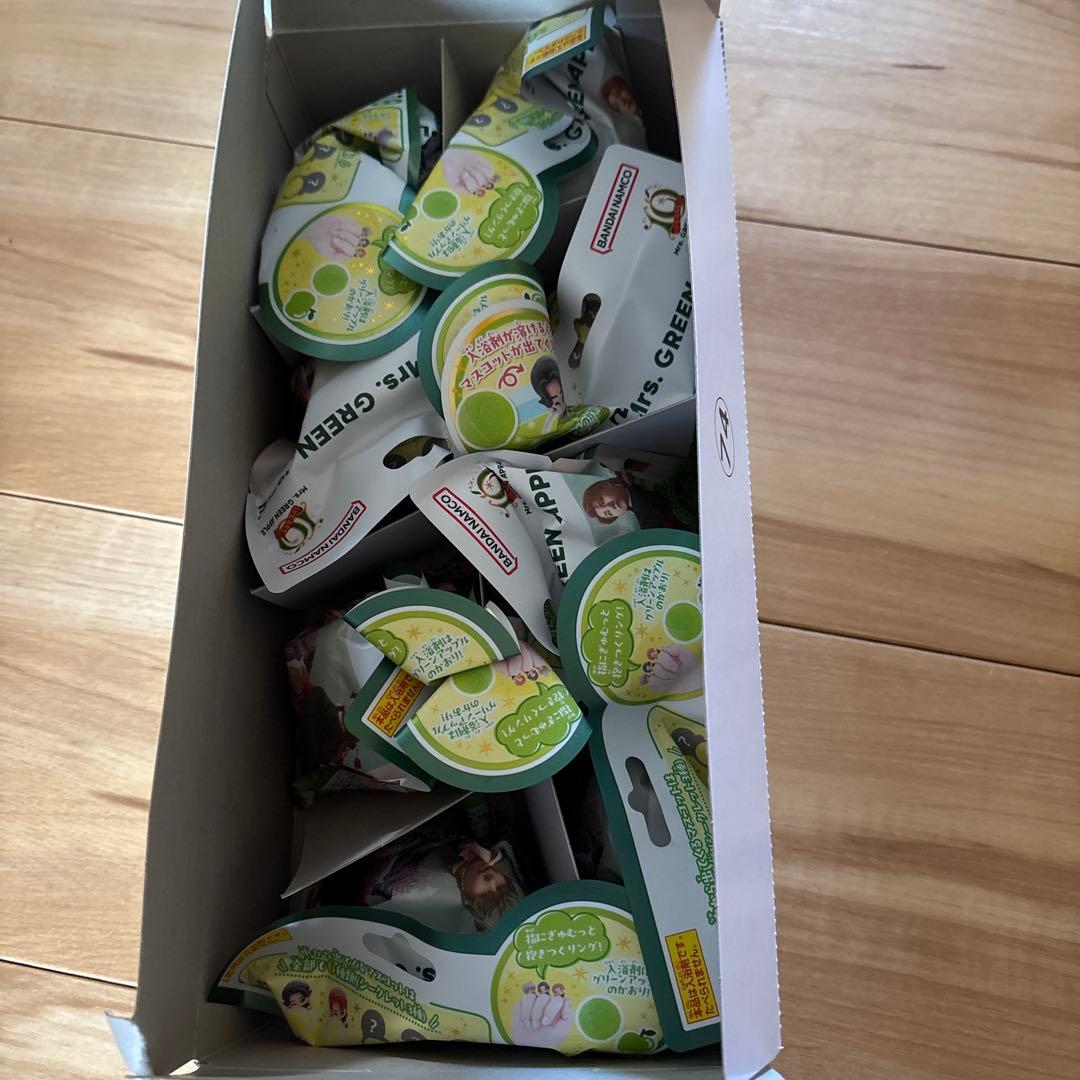 Mrs. GREEN APPLE びっくらたまご1BOX