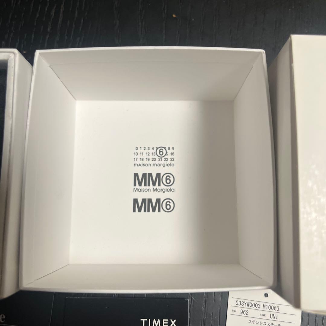 Timex MM6 Maison Margiela ゴールドリングウォッチ