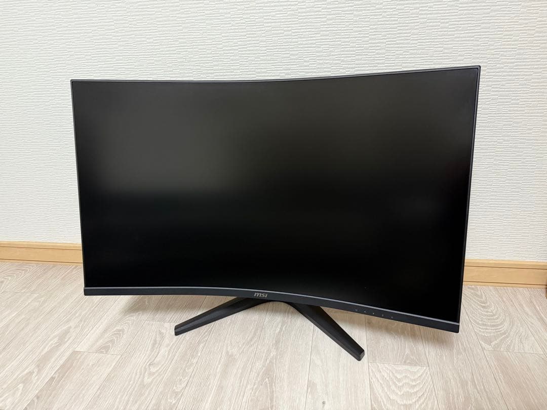 MSI ゲーミングモニター Optix G321C