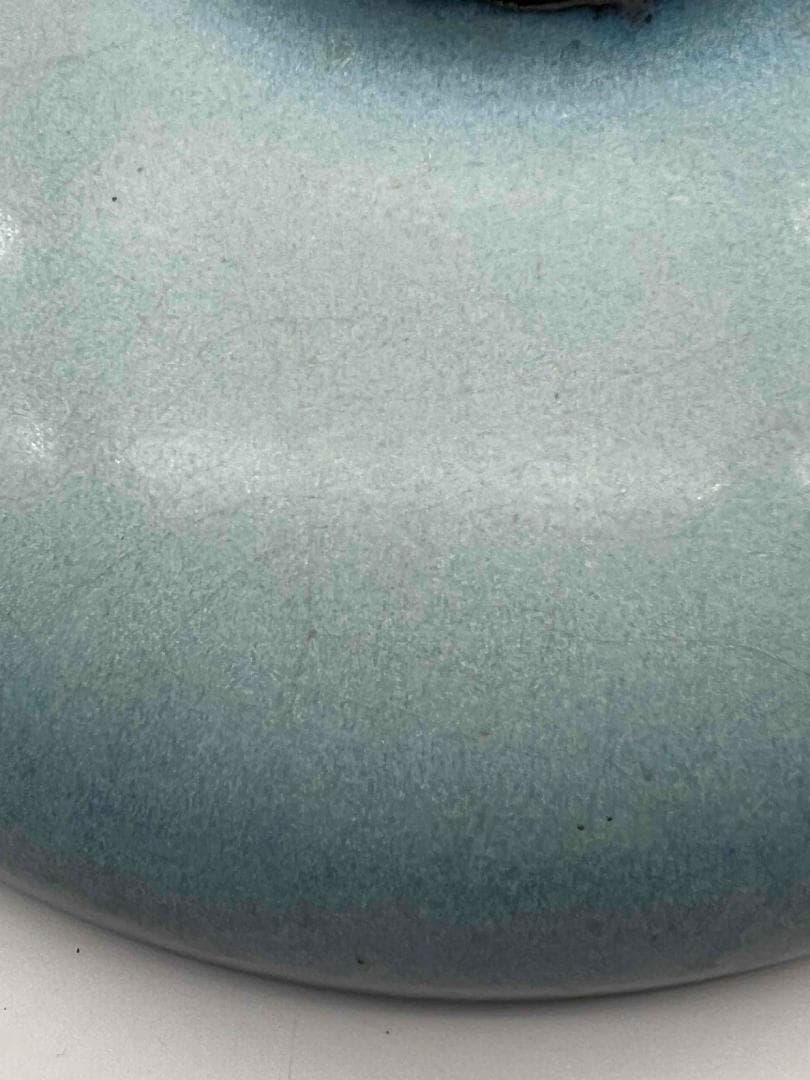 宋時代　青磁 鈞窯青釉飛紫紅斑盤　【旧家蔵出し】　窯変釉　辰砂皿(E-93)