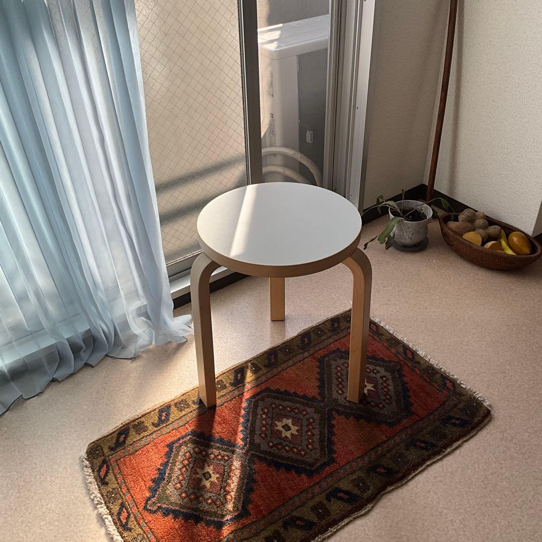 stool60 scope別注リノリウム ヴェイパー 3本脚