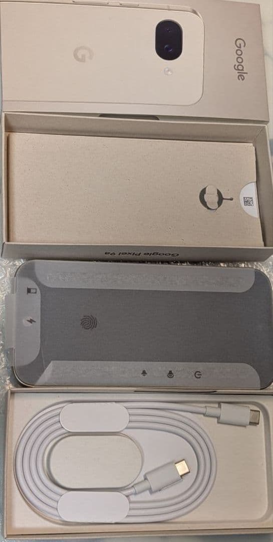 Google Pixel9a 128GB　色　 ポーセリン（ホワイト系）
