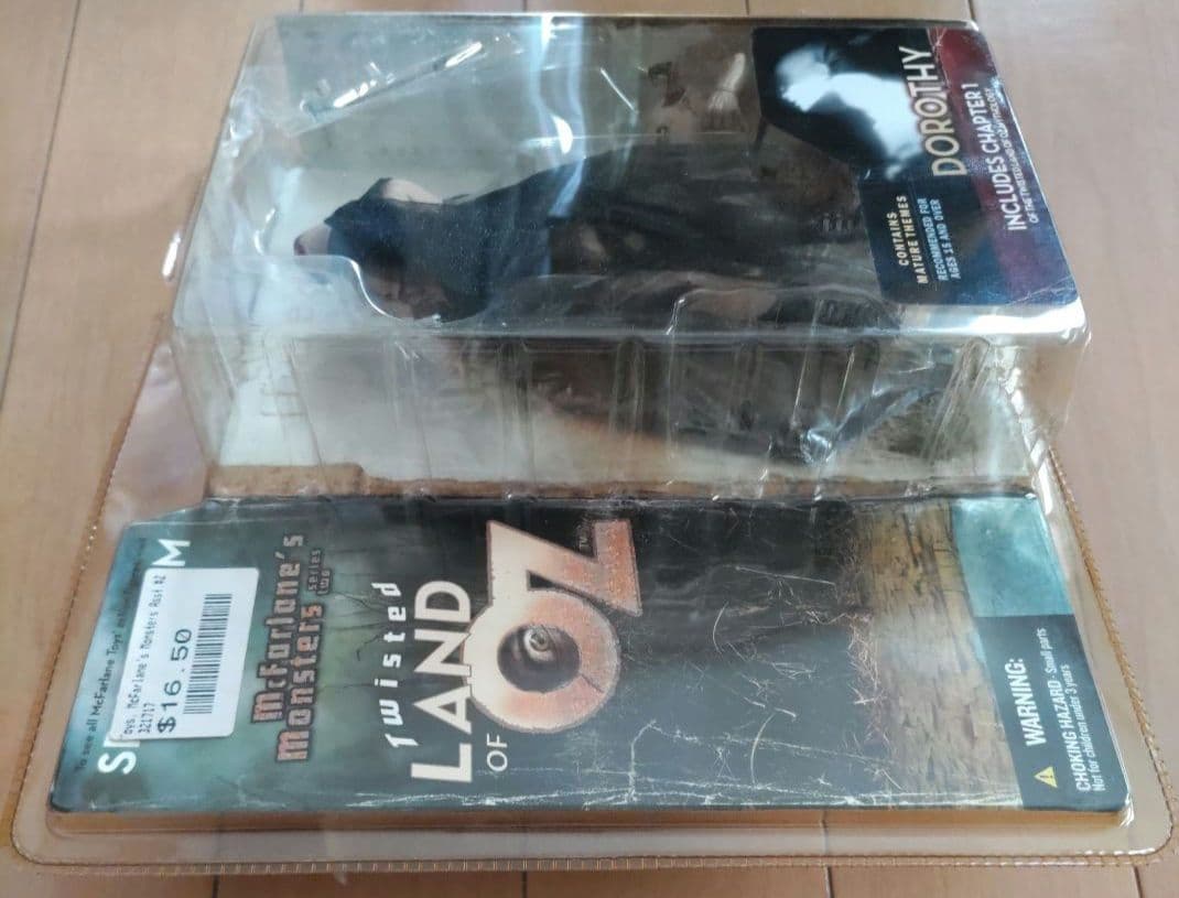 オズの魔法使い ドロシー (ブラックドレスVer.) アクションフィギュア