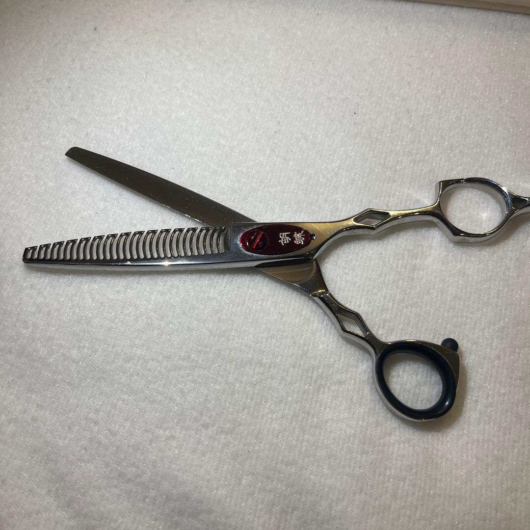 【kageさん専用】胡蝶 ハサミ【GR-S15T保証書シザー研ぎ無料券木箱付き