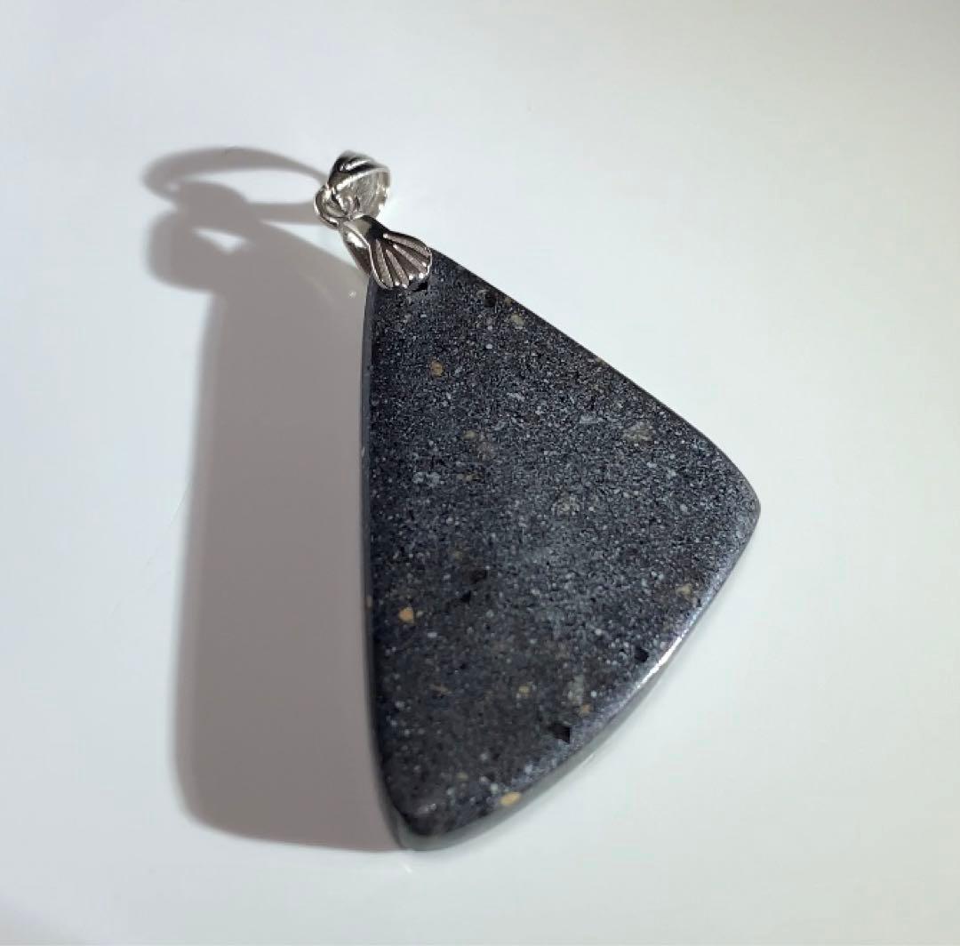 ★ジャスパー★ ★激レア★ ブラックマトリックスオパール　ペンダントトップ