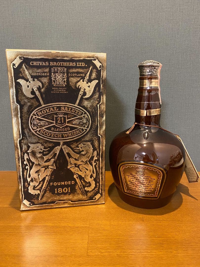 ロイヤルサルート 21年 700ml 40度