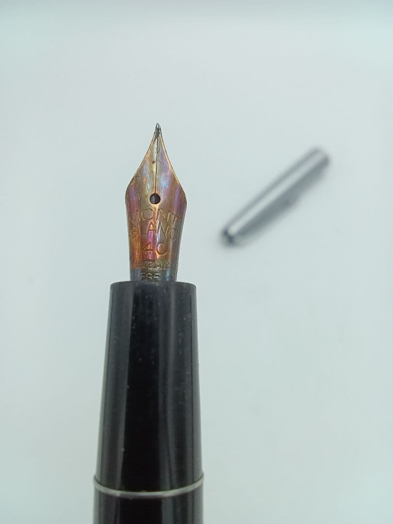 【MONTBLANC 402SG】 万年筆 黒 金ペン先