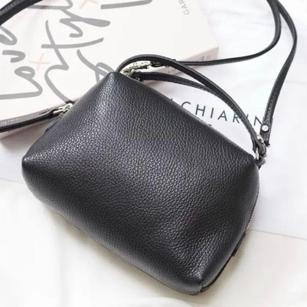 【美品】GIANNI CHIARINI アリファ S ショルダーバッグ　黒