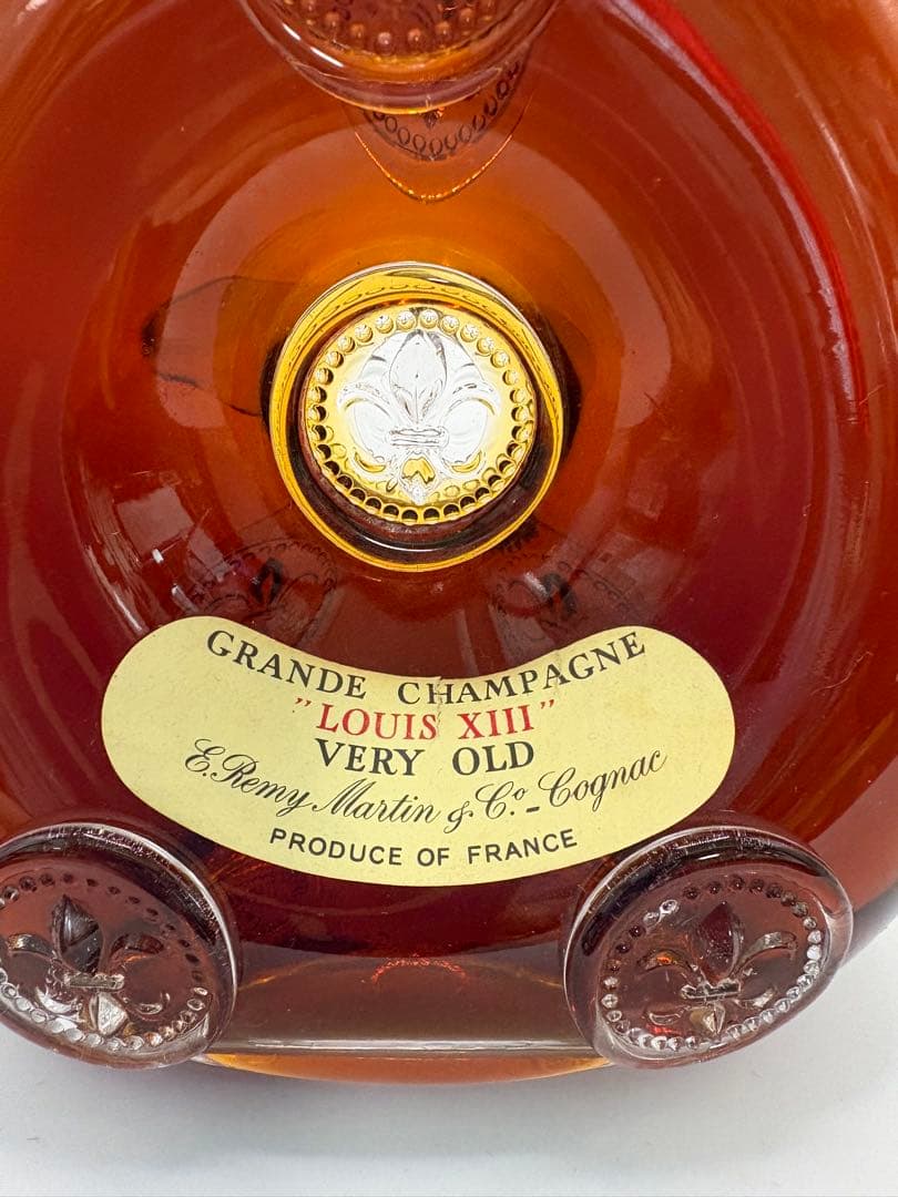 古酒　未開封　コニャック　ルイ13世　八角　箱　バカラ　栓　冊子　30年以上保管