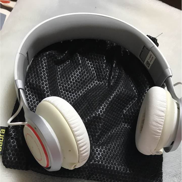JABRA REVO WHITE ドルビー Bluetooth ヘッドホン