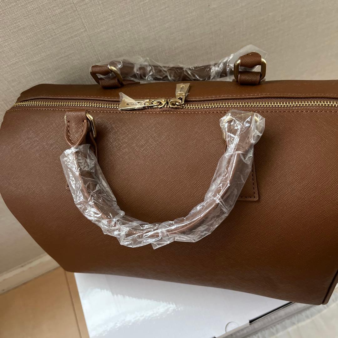 BTS V テテ　アーティストメイド　MUTE ミュート　ボストンバッグ　バッグ