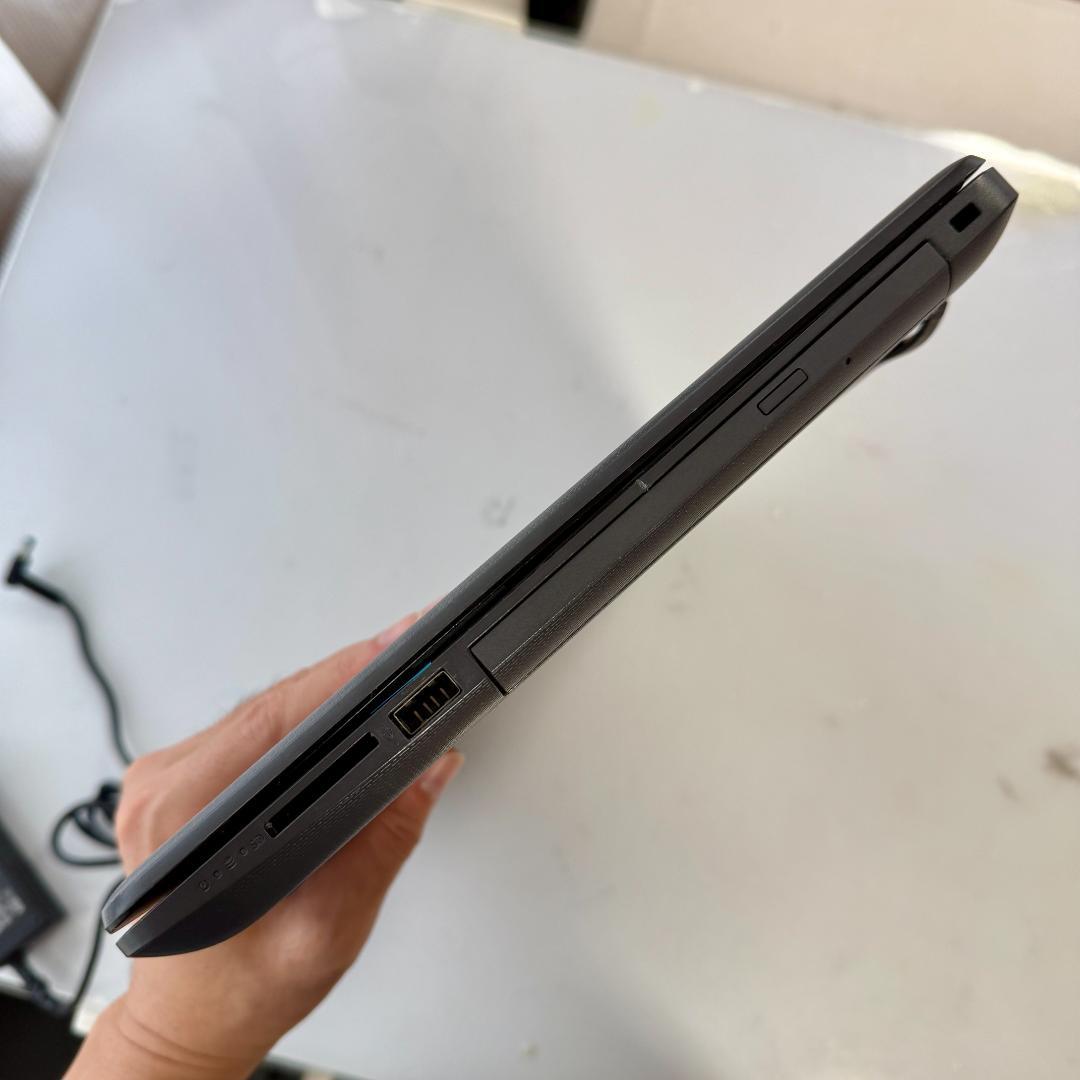 HP 250 G7　i5 8265u, 8gb DVD-RW, SSD256GB