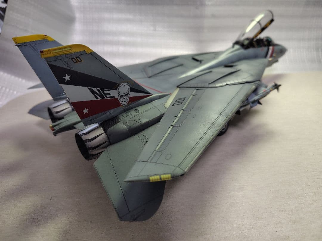 タミヤF-14 Dトムキャット 1/48VF−2バウンティ ハンターズ模型完成品