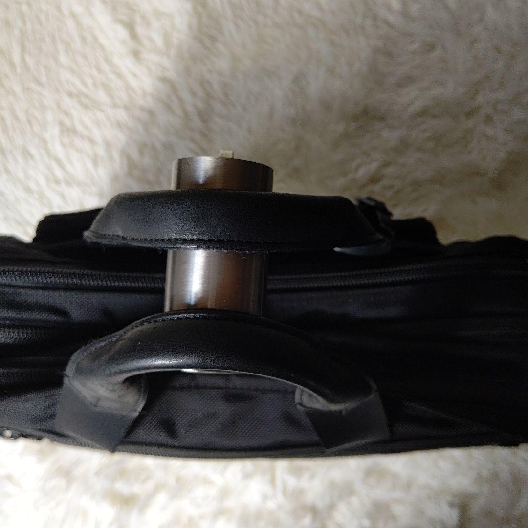 TUMI　トゥミ　ビジネスバッグ　大容量　A4収納可