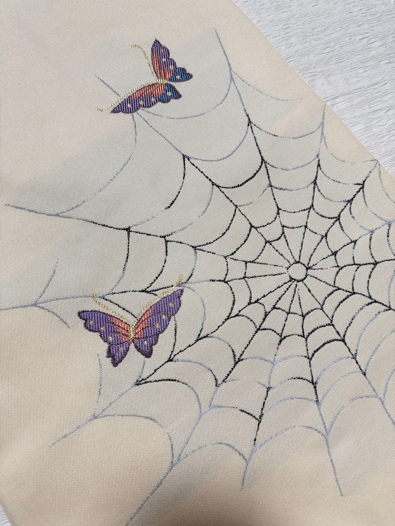 m-20 名古屋帯 クモの巣と蝶の刺繍 西陣織 正絹 未使用極美品