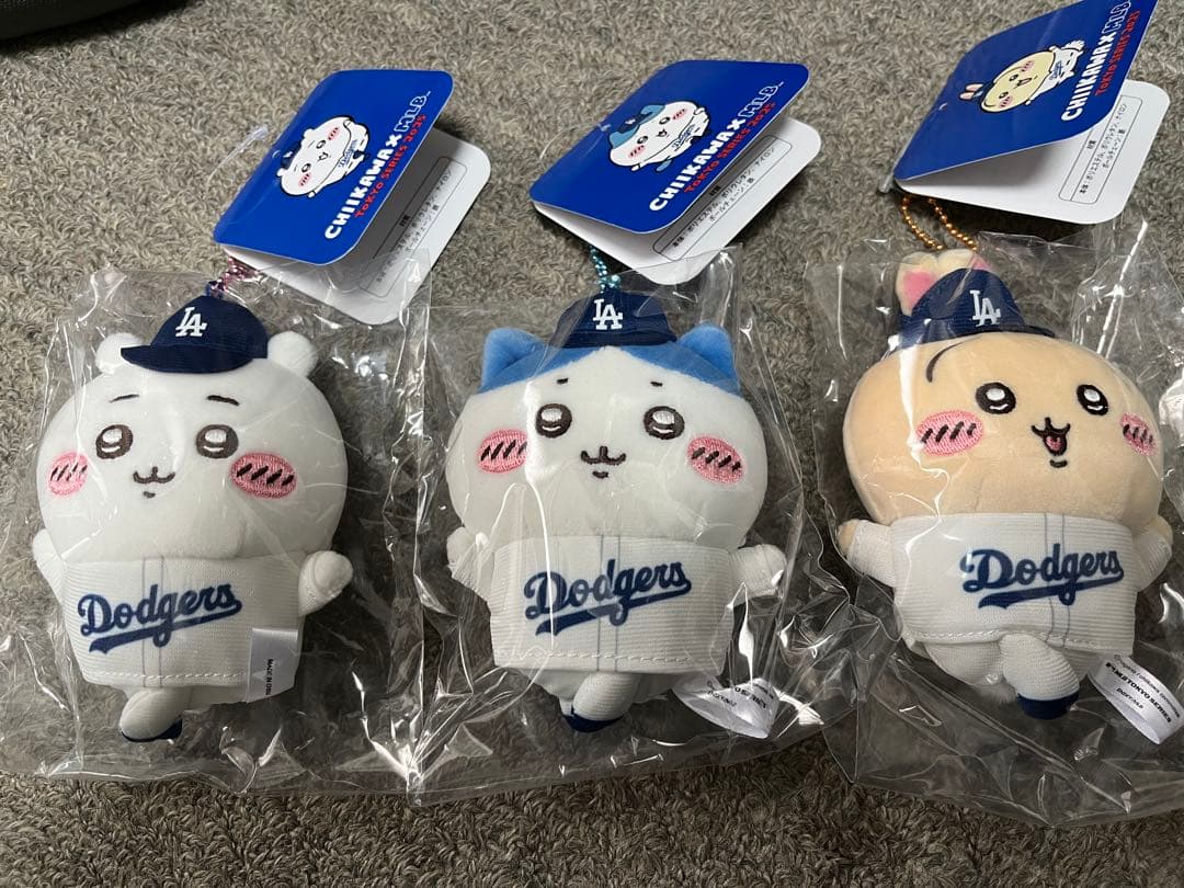 ちいかわ✖️MLBコラボ　3体セット　送料無料