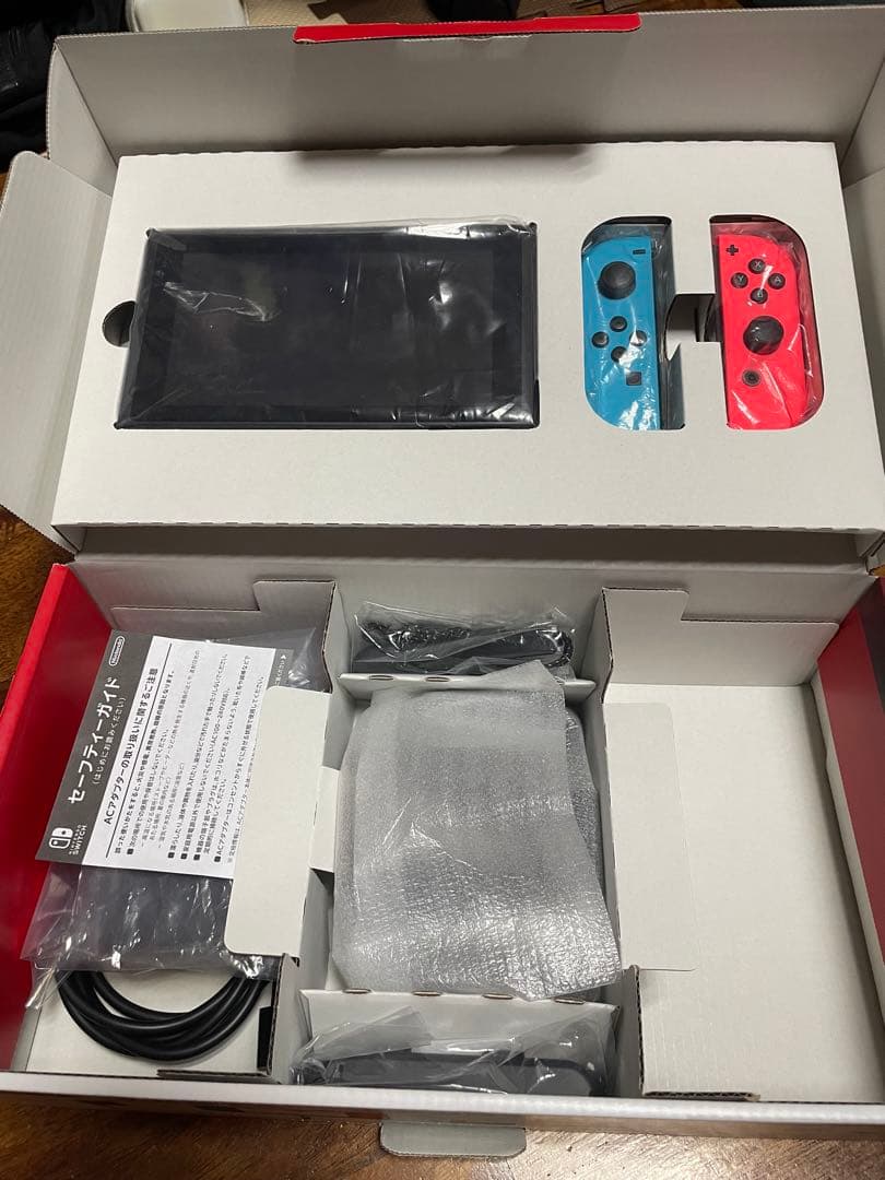 Nintendo Switch ネオンブルー/ネオンレッド 中古