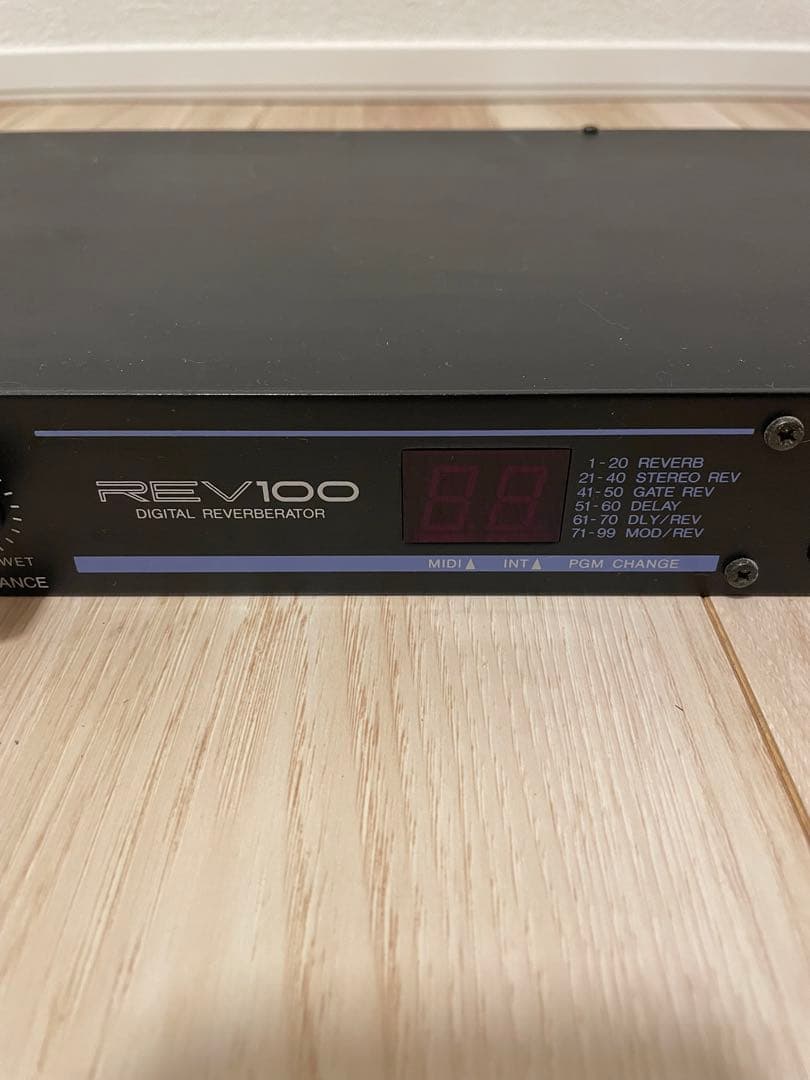 YAMAHA REV100 リバーブ　DIGITAL REVERBERATOR