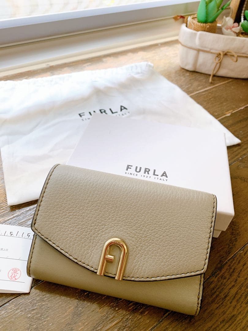 matoa9029さま専用 フルラ財布　アーバンリサーチワンピース　2点まとめ