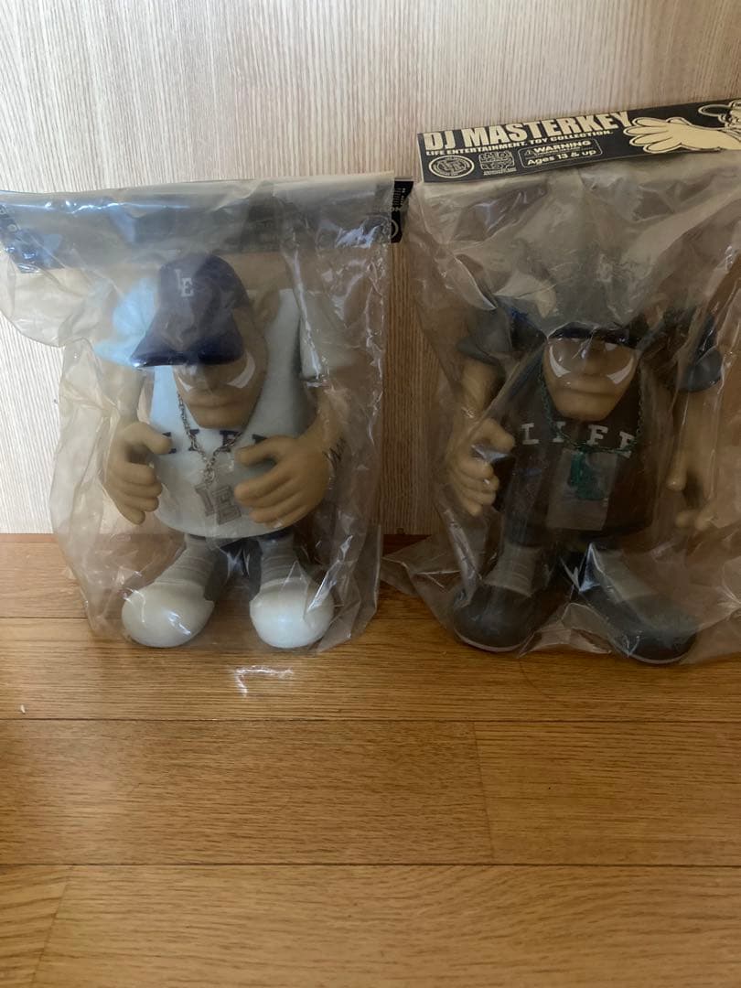 レアDJ MASTERKEY フィギュア 2体セット