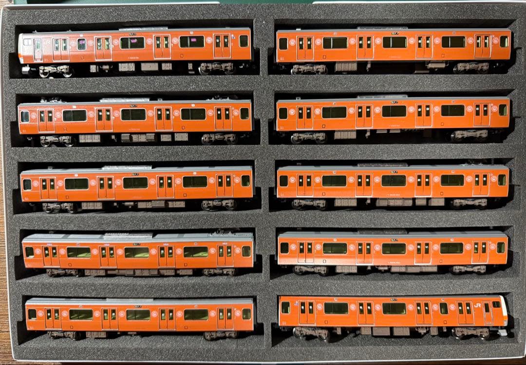 KATO E233系中央線　10-1577 加工あり