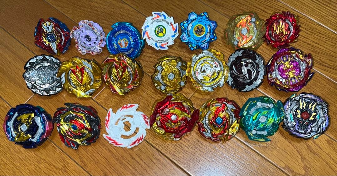 ベイブレードバースト まとめ売り ＋おまけ ランチャー付き