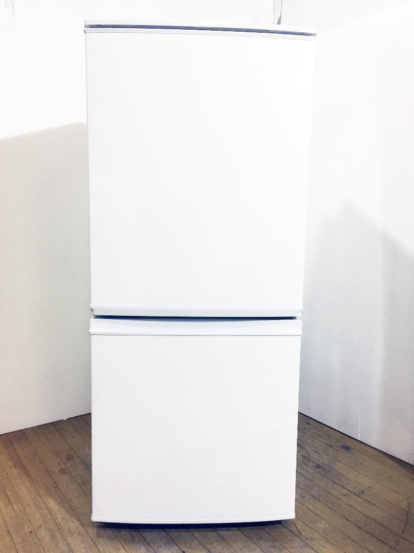 送料無料★SHARP 137L 2ドア冷蔵庫【SJ-D14C-W】