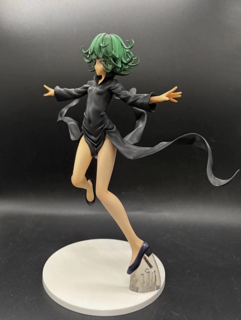 FREEing ワンパンマン 戦慄のタツマキ 1/8 フィギュア