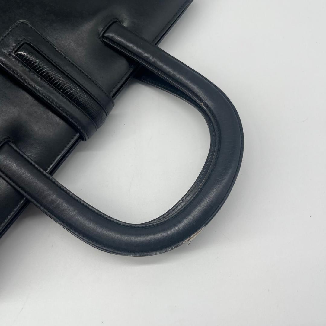 13971✨グッチ ハンドバッグ レザー フラップ 黒 ブラック