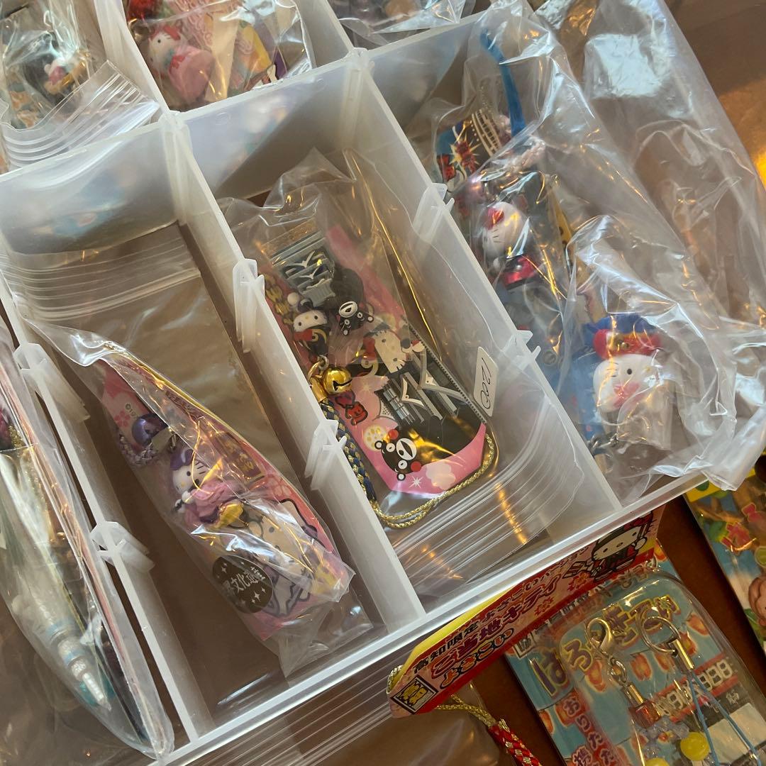 ハローキティ 90個 ご当地 キティ 根付 ストラップ まとめ売り