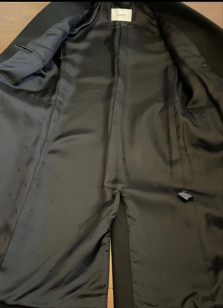 【週末限定価格】美品☆アストラット　ウール　カシミヤ　チェスターコート　ブラック