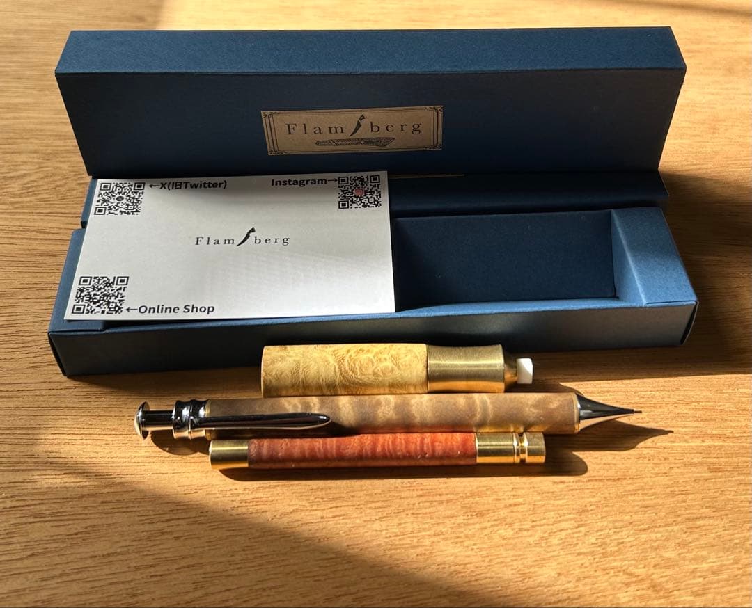 【値下げ】Flamberg シャープペンシル 芯ケース　ツイスト消しゴム