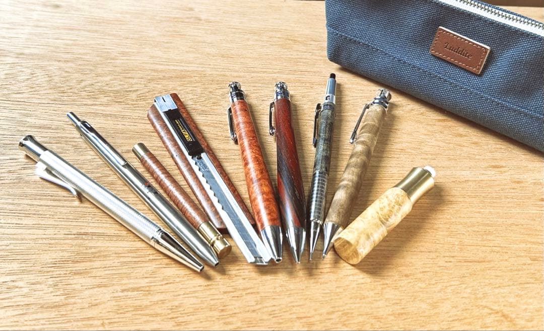 【値下げ】Flamberg シャープペンシル 芯ケース　ツイスト消しゴム