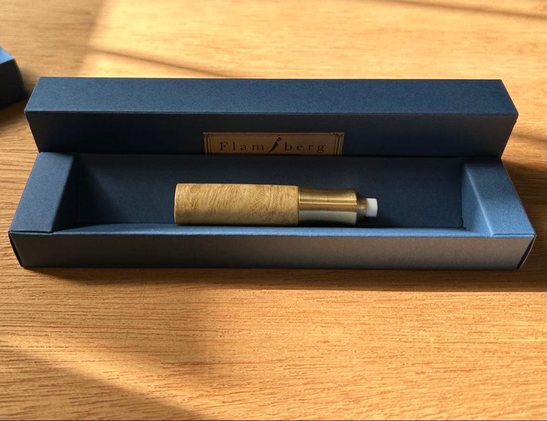 【値下げ】Flamberg シャープペンシル 芯ケース　ツイスト消しゴム