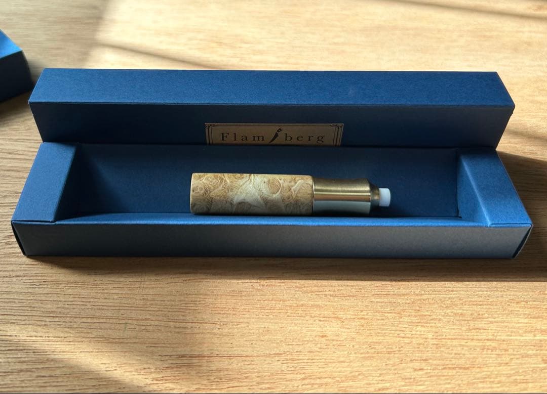 【値下げ】Flamberg シャープペンシル 芯ケース　ツイスト消しゴム