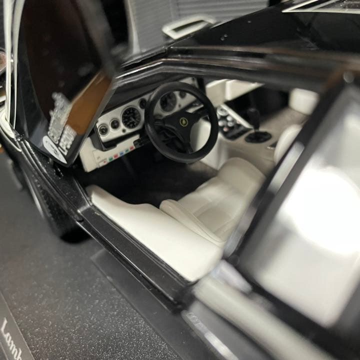 激レア絶版未展示品　京商 1/18 ランボルギーニ カウンタック LP500 R