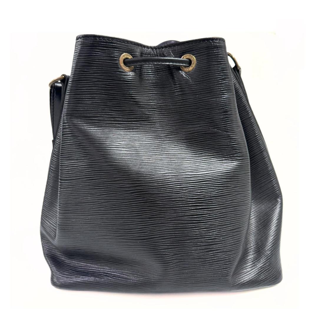 ルイヴィトン エピ プチノエ 巾着 ショルダーバッグ 黒 M44102