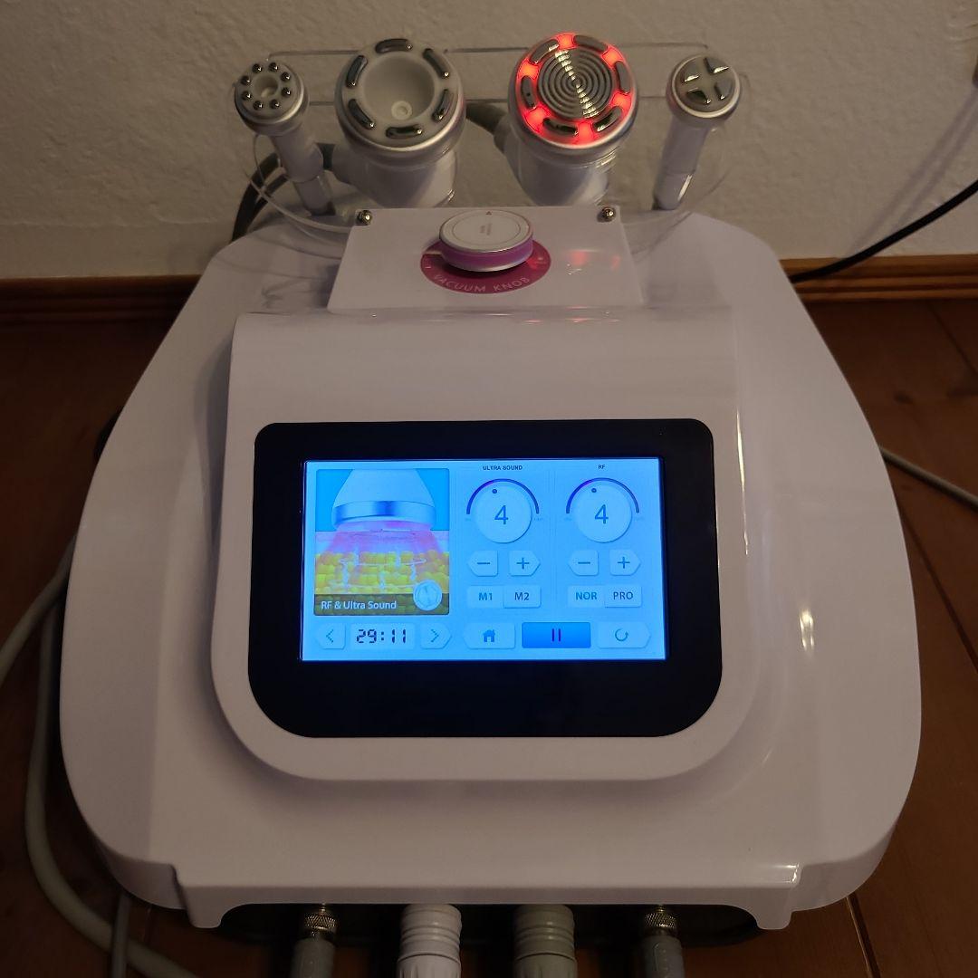 LIPO CUTTER キャビテーション&美顔器