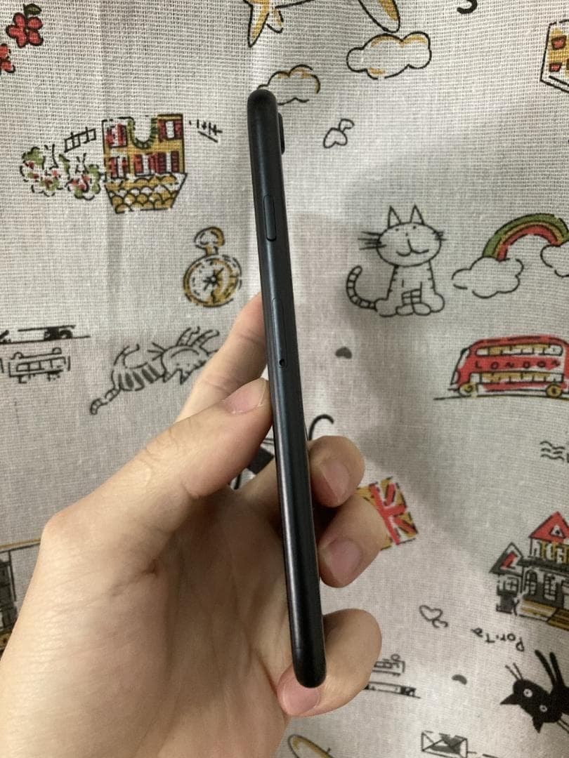 年末特価｜超美品 iPhone SE3 64GB 黒 SIMフリー