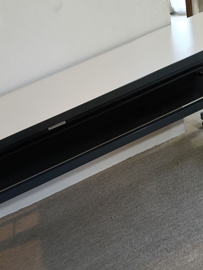 ♥KOKUYOコクヨ　オフィス会議テーブル　幕板付　W1800ホワイト　美品