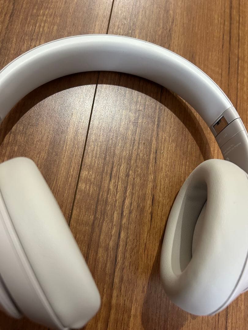 Beats Studio Pro サンドストーン 保証付き　美品