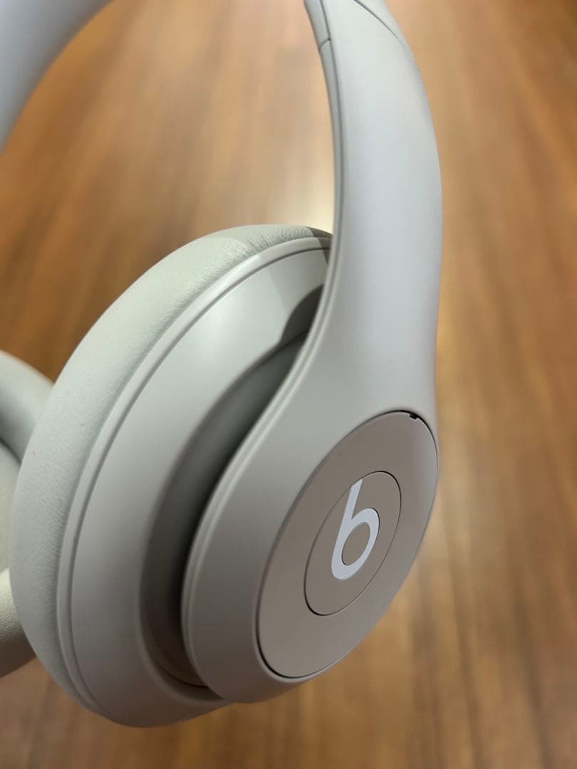 Beats Studio Pro サンドストーン 保証付き　美品