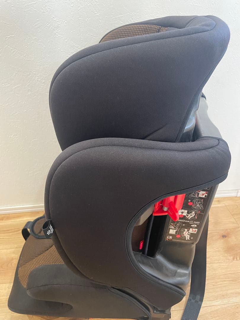 Smart Angel ジュニアシート ブラウン　ハーネスジュニアFIX