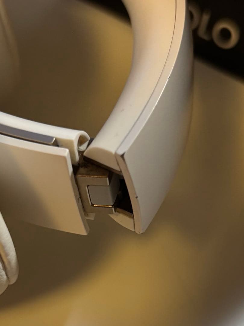 Beats Solo Pro ワイヤレスヘッドホン ホワイト