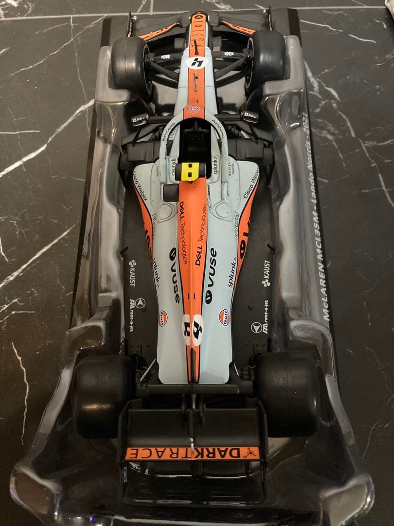 紅い跳馬　2台セットビッグスケールF1 マクラーレン　MCL35M ノリス