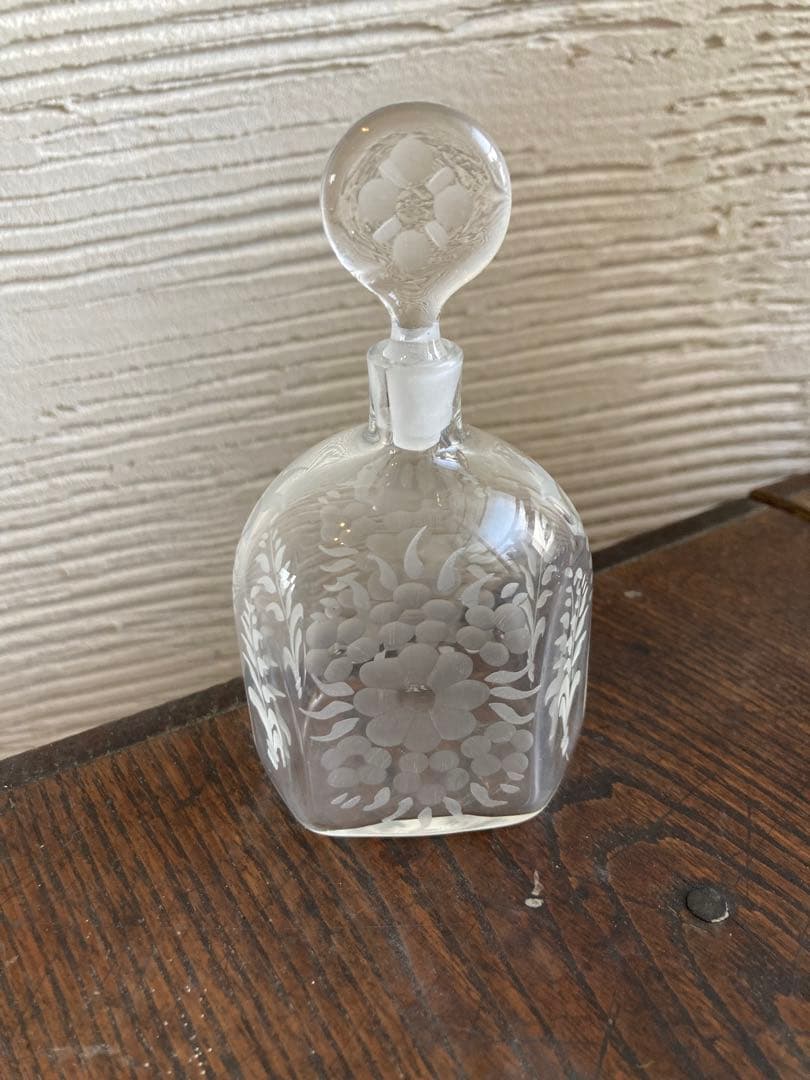 ヴェネチアングラス　香水瓶