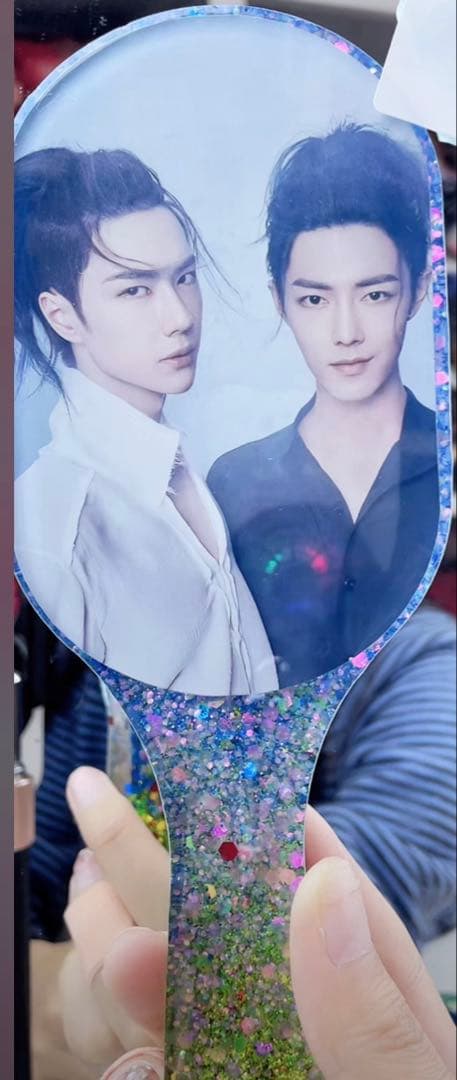 肖戦 王一博 超大レジンエアークッション付きヘアブラシ　4点セット❣️0109