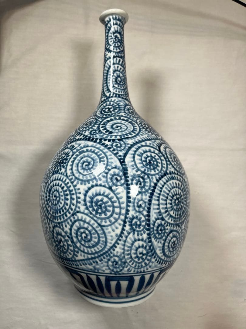 古伊万里　タコ唐草　鶴首の壺